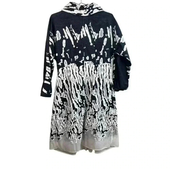 Samuel Dong Black And White Abstract Midi Button Down Dress - Picture 3 of 11